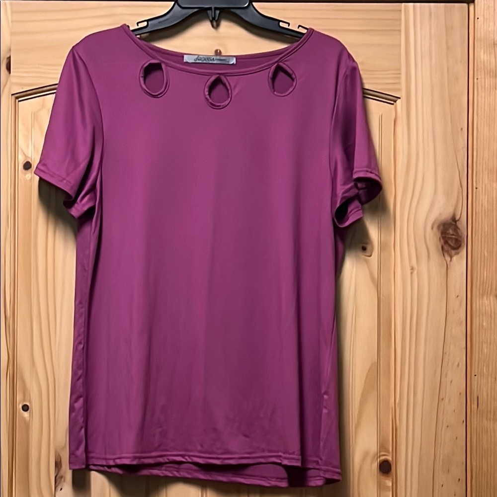 L/XL Blouse Arianna by Howard’s Lightweight Great Alone or Layered